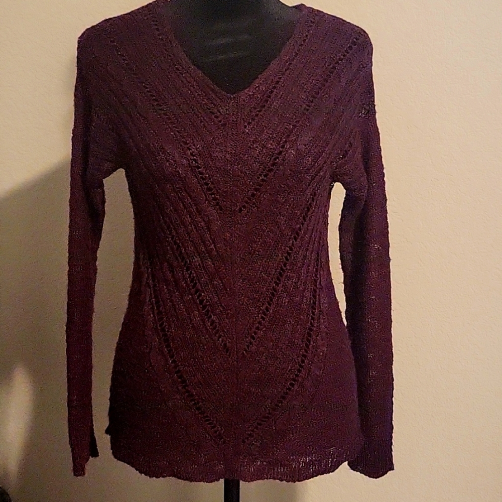 Stunning Burgundy knit Sweater
